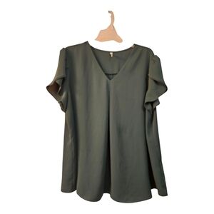 Chic Women's V-Neck Blouse in Forest Green
